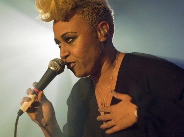 Singer Emili Sande